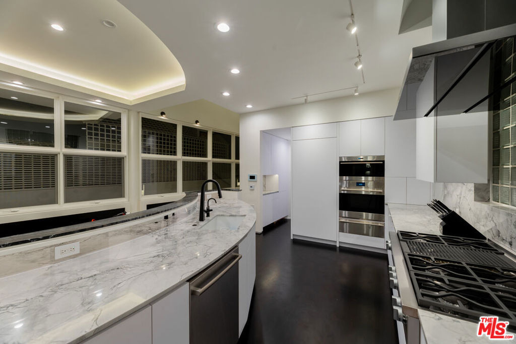 23754 Malibu Road - Photo 53