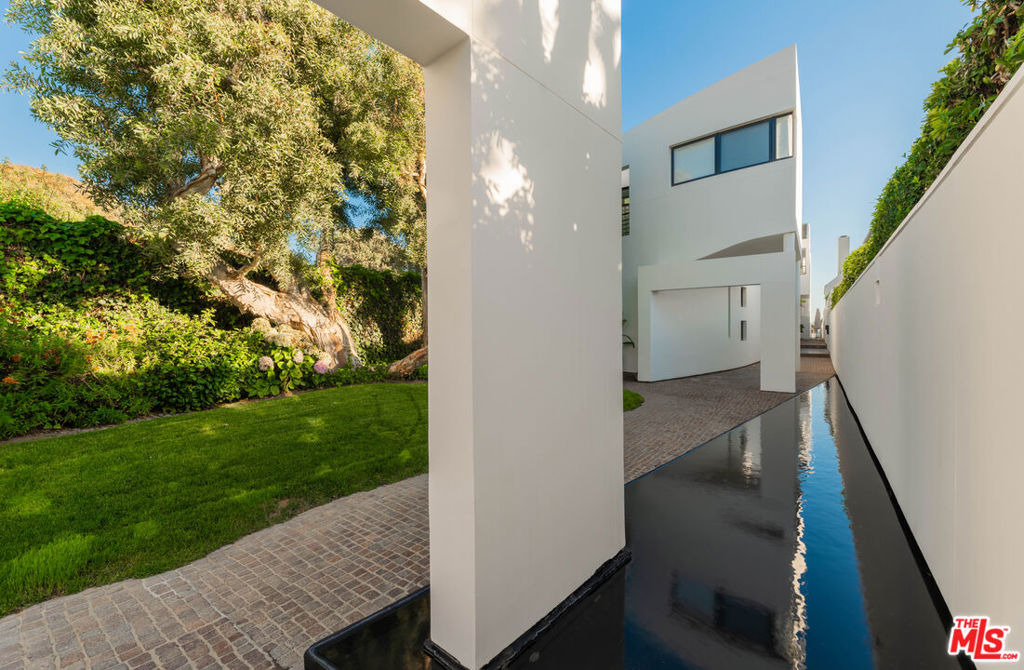23754 Malibu Road - Photo 45
