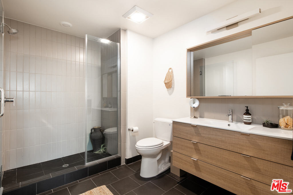 11830 Courtleigh - Photo 4