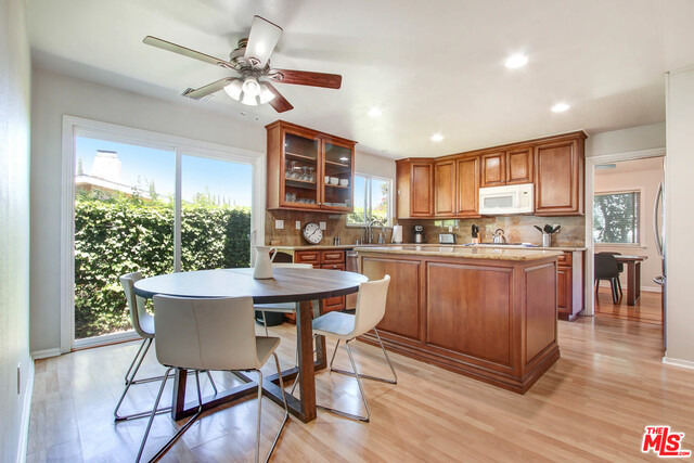 24648 Eilat Street - Photo 6