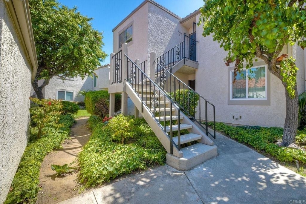 6677 Paseo Del Norte - Photo 18