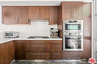 125 Pacific Street - Photo 8