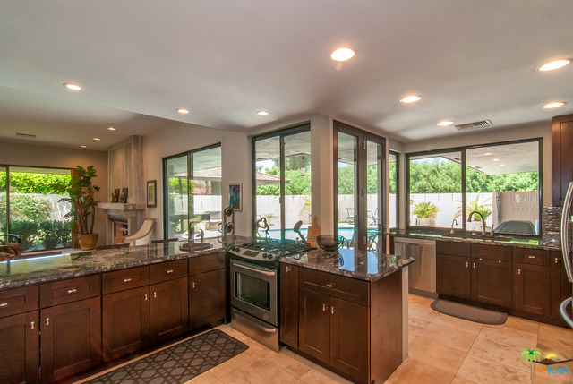12 Whittier Court - Photo 2