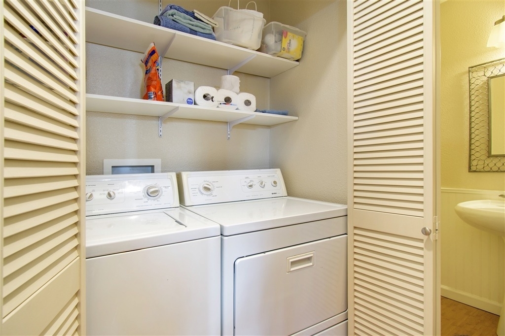 453 S Sierra Ave - Photo 23