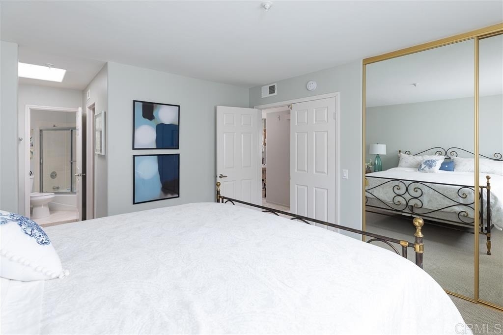 600 N The Strand - Photo 13