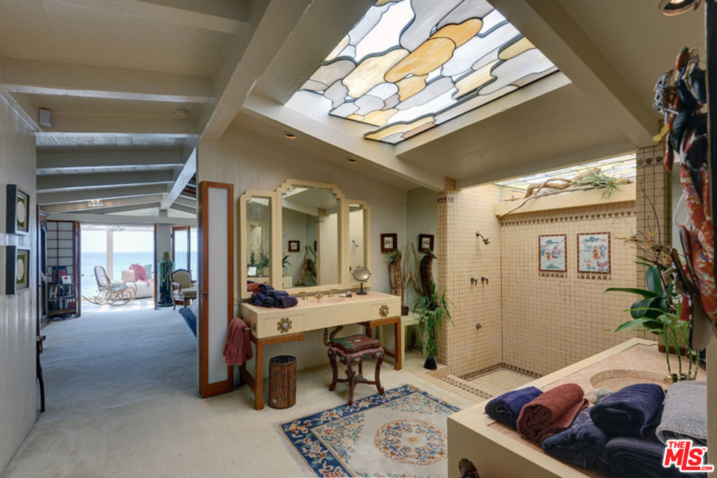 18842 Topanga Beach Road Road - Photo 22