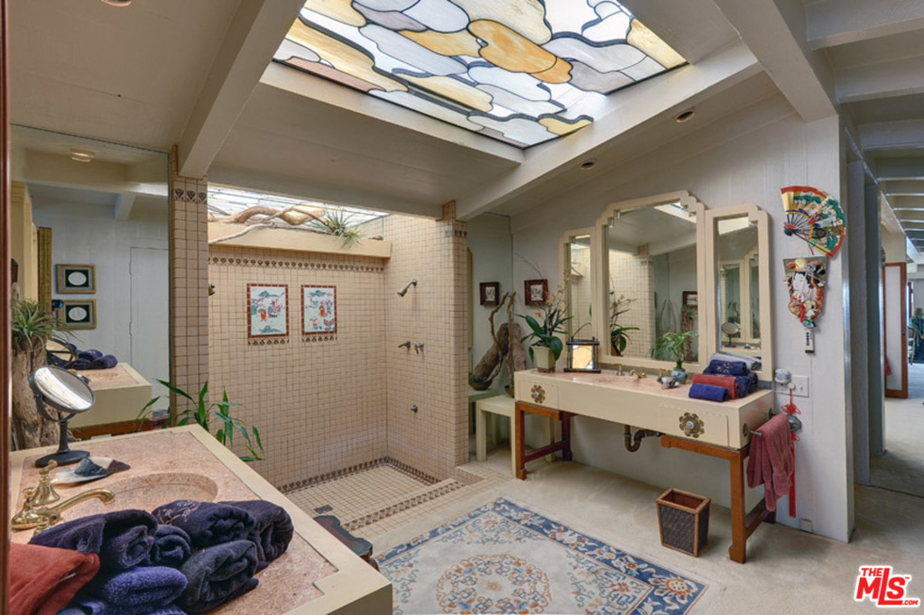 18842 Topanga Beach Road Road - Photo 20