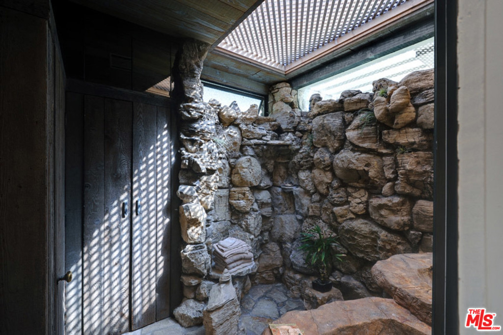 18842 Topanga Beach Road Road - Photo 13