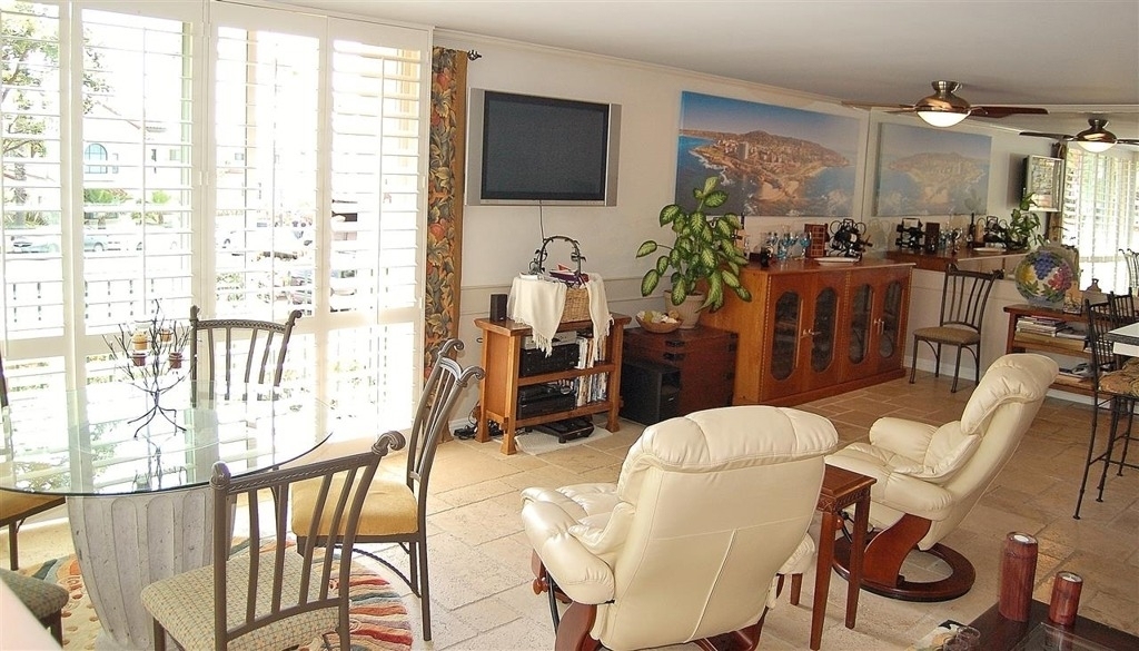 909 Coast Boulevard - Photo 3