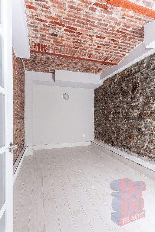 336 East 18th Street - Photo 3