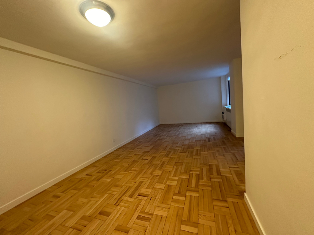 435 East 79th Street - Photo 1
