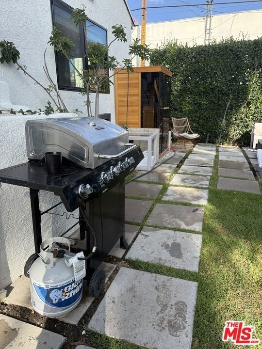 641 N Vista Street - Photo 28