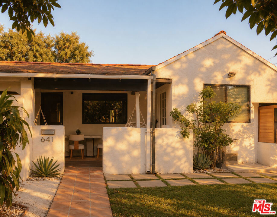 641 N Vista Street - Photo 9