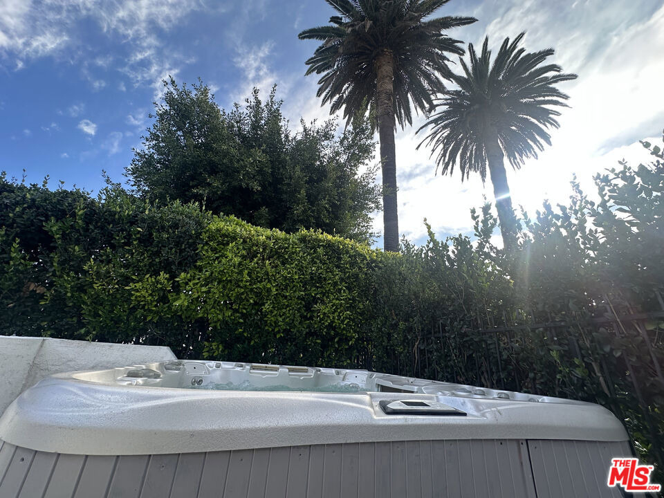 641 N Vista Street - Photo 31