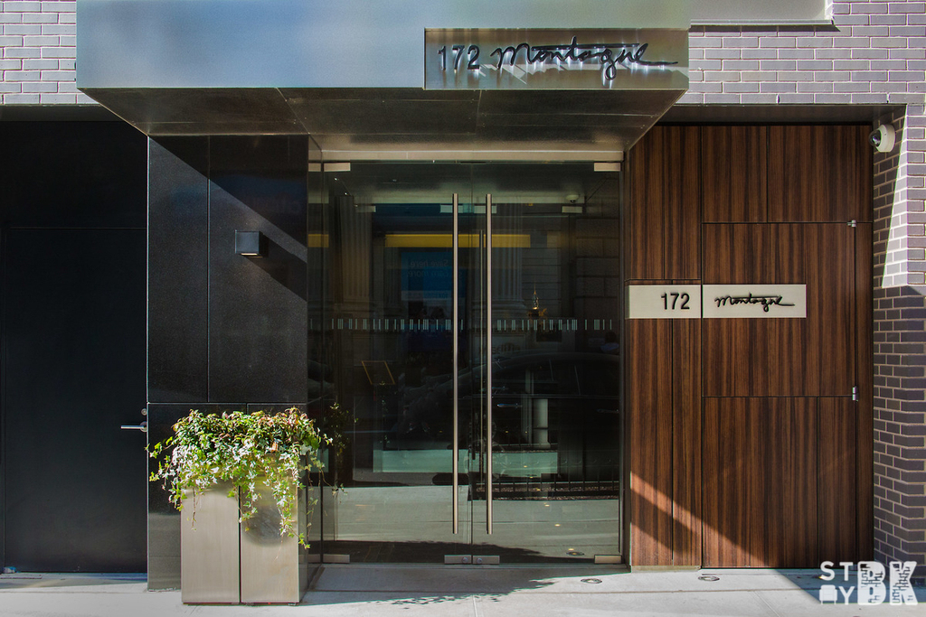 172 Montague Street - Photo 12
