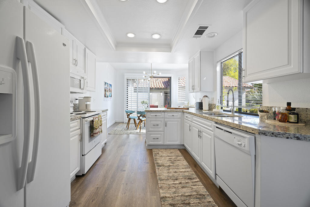 79773 Olympia Fields - Photo 9