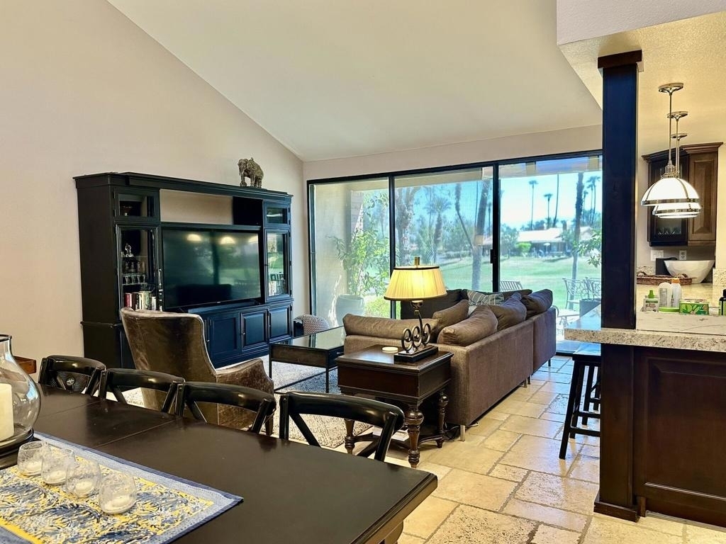 186 Madrid Avenue - Photo 7