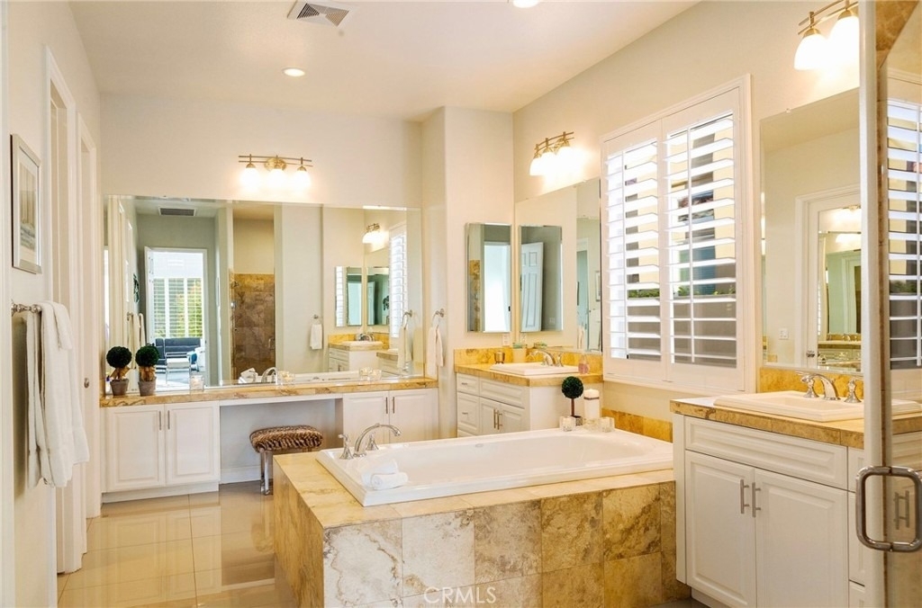 55615 Turnberry Way - Photo 16