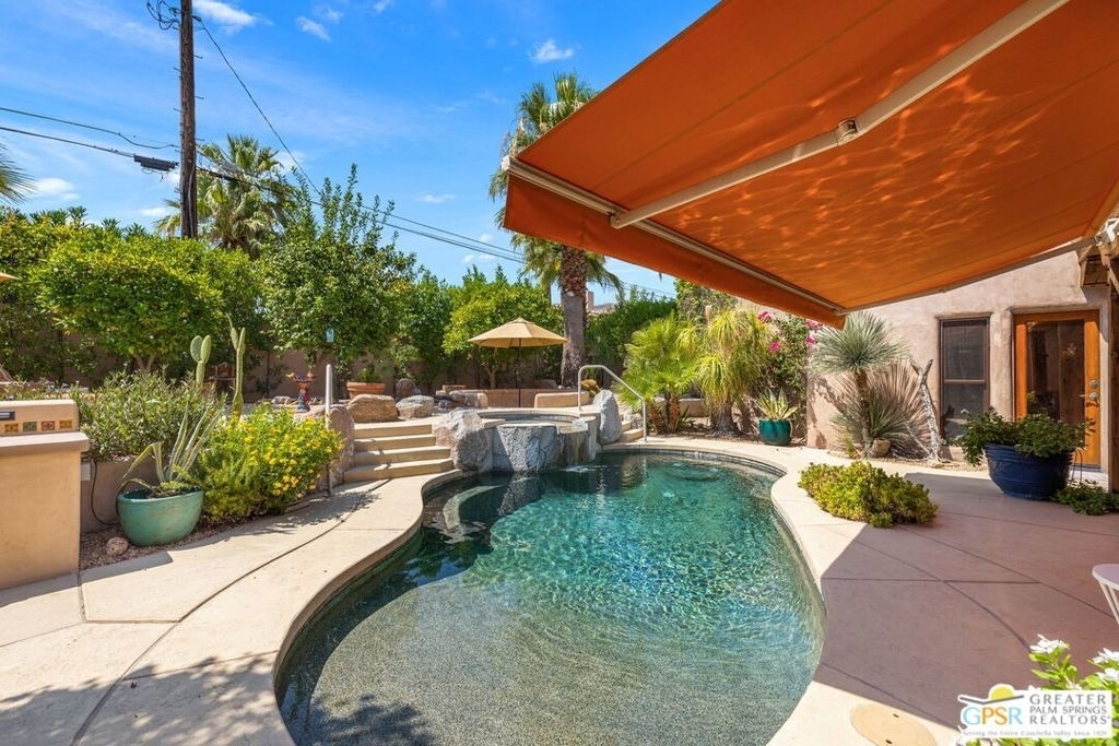 72689 Beavertail Street - Photo 2
