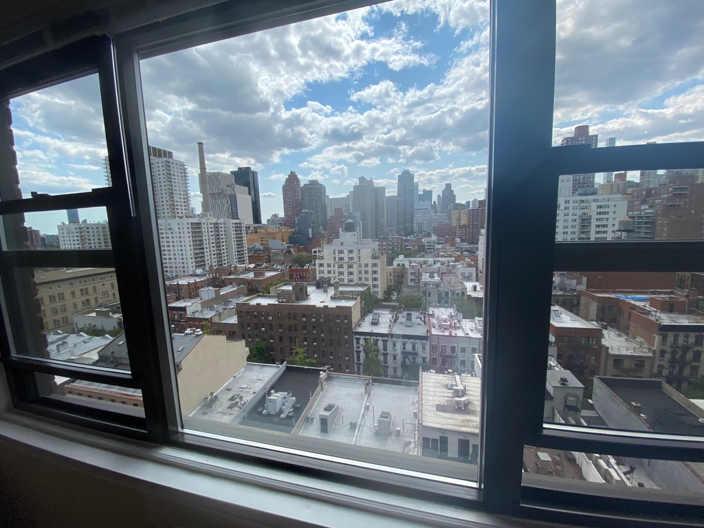 East 79th Street - Photo 1