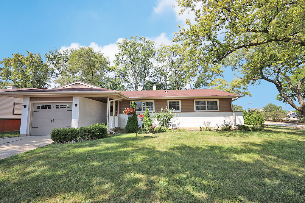2 Wildwood Road - Photo 1