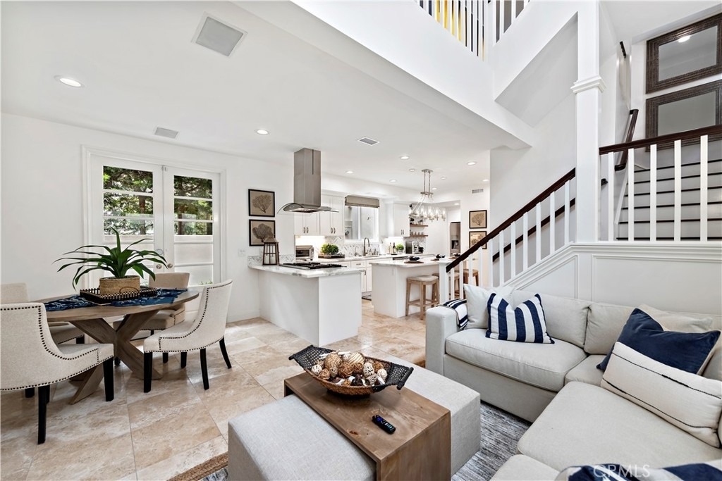 315 Goldenrod Avenue - Photo 4