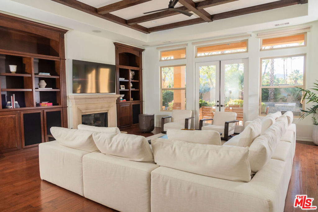 54155 Cananero Circle - Photo 1