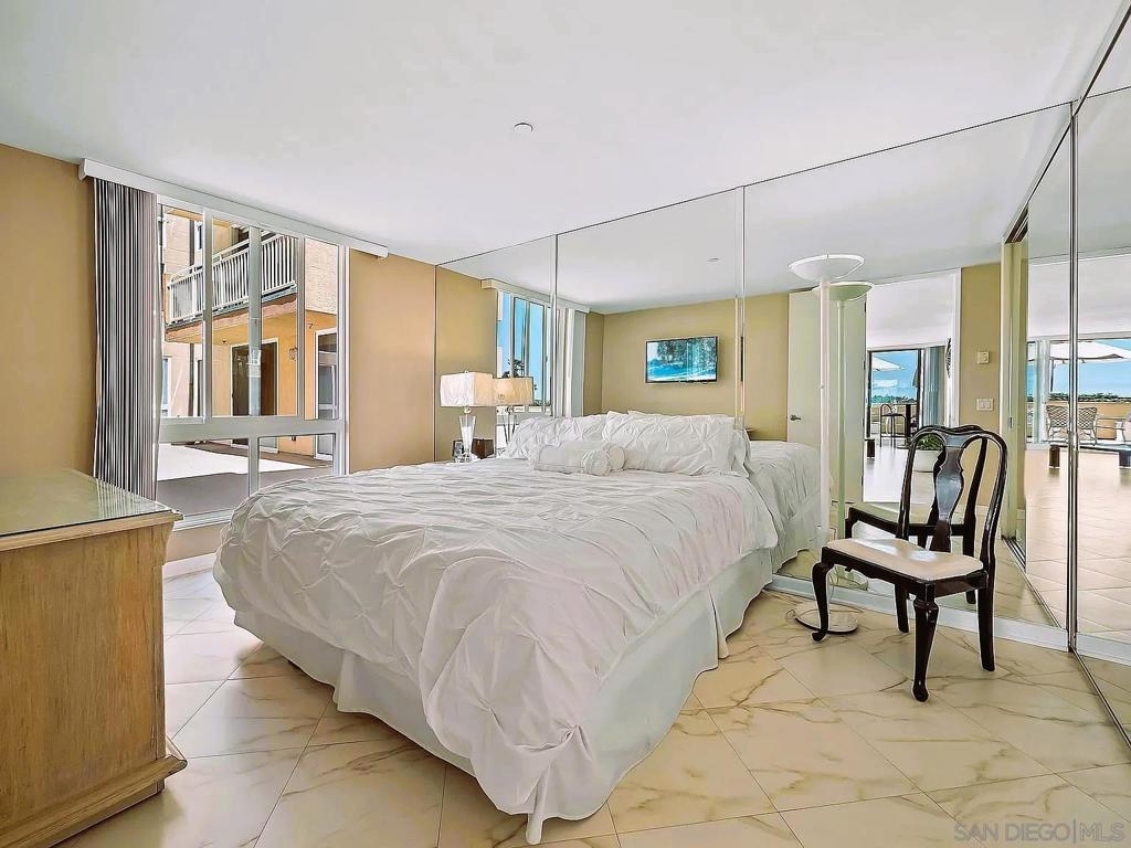 4627 Ocean Blvd - Photo 10