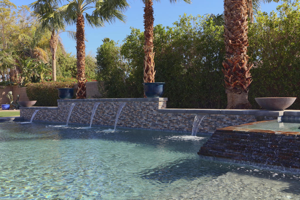 49412 Escalante Street - Photo 3