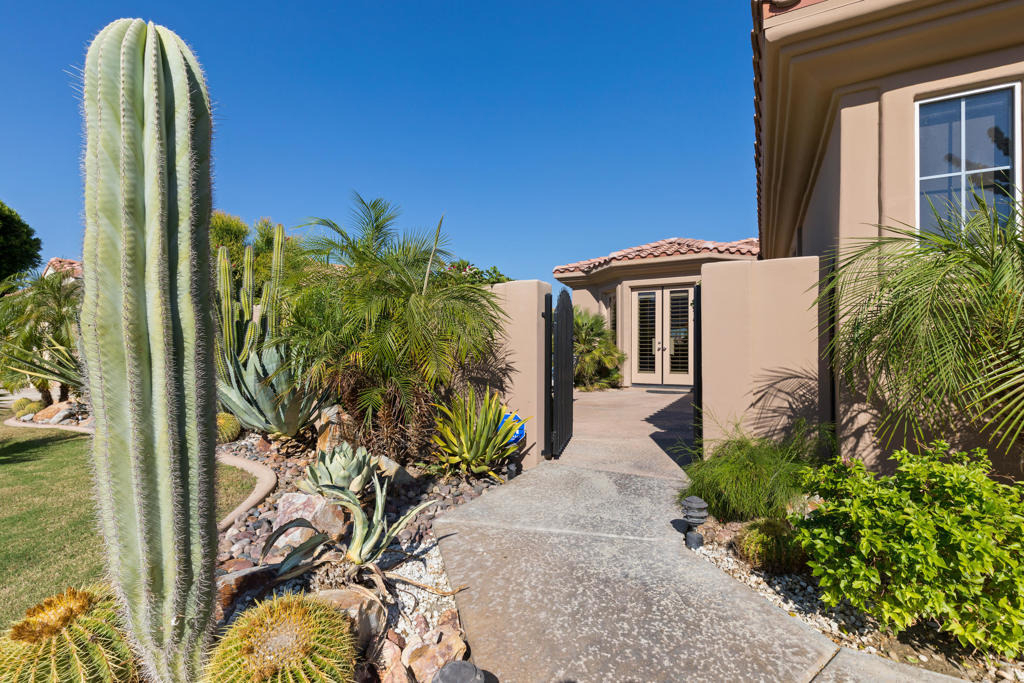 50640 Spyglass Hill Drive - Photo 4