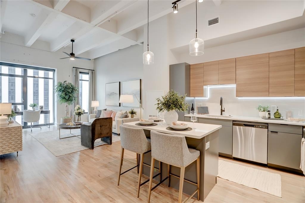 1801 Smith Street - Photo 2