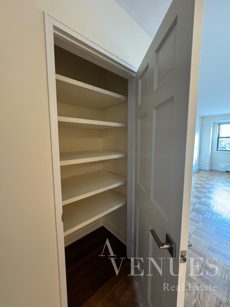 East 79th Street - Photo 2