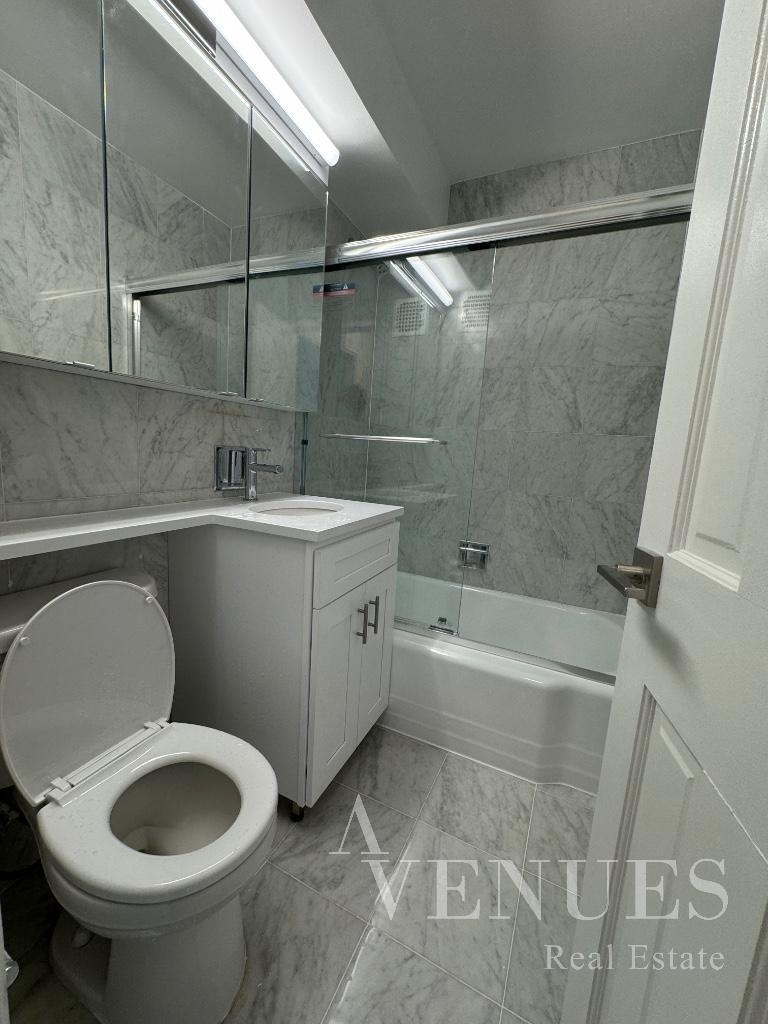 East 79th Street - Photo 1