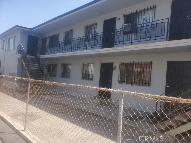 1337 Constance Unit #5 Street - Photo 3
