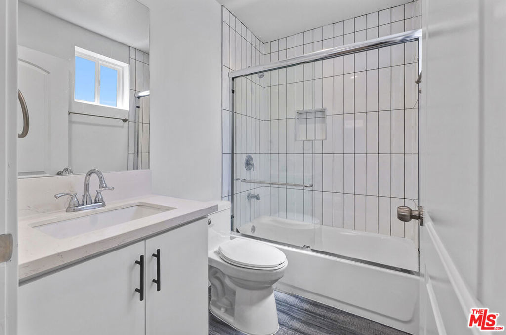 4647 W 18th Street - Photo 10