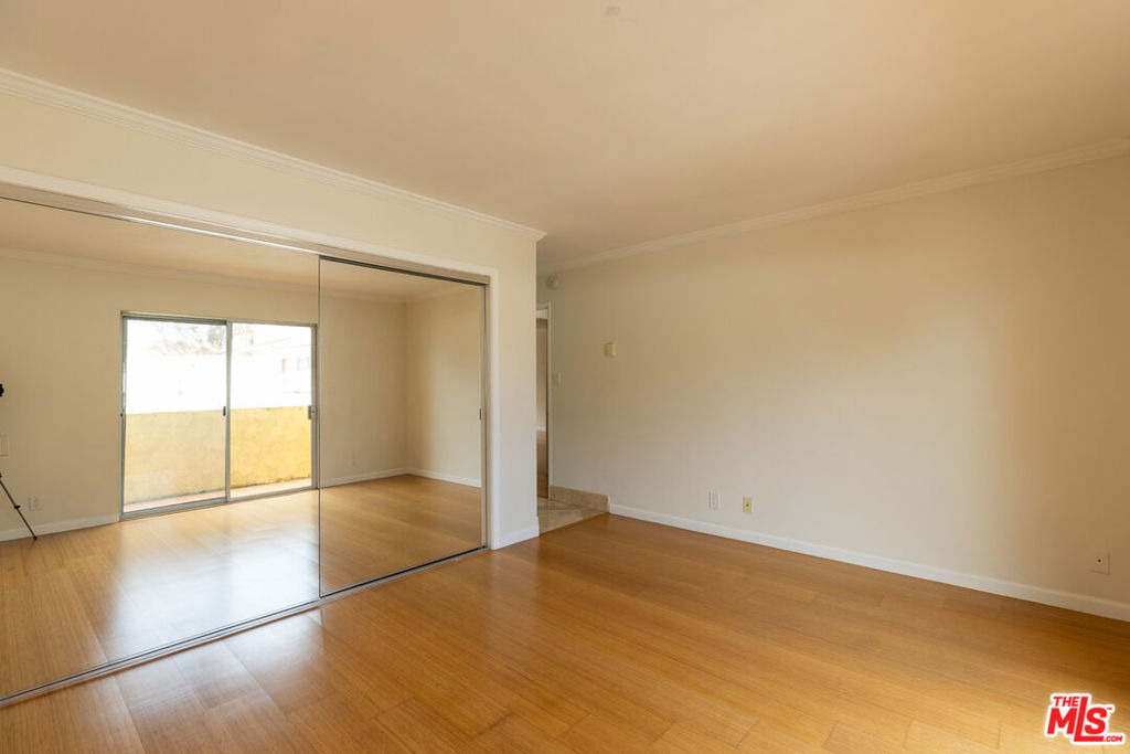 1033 6th Street - Photo 13