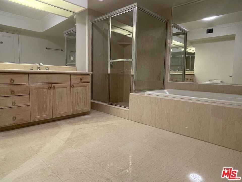 11842 Darlington Avenue - Photo 16