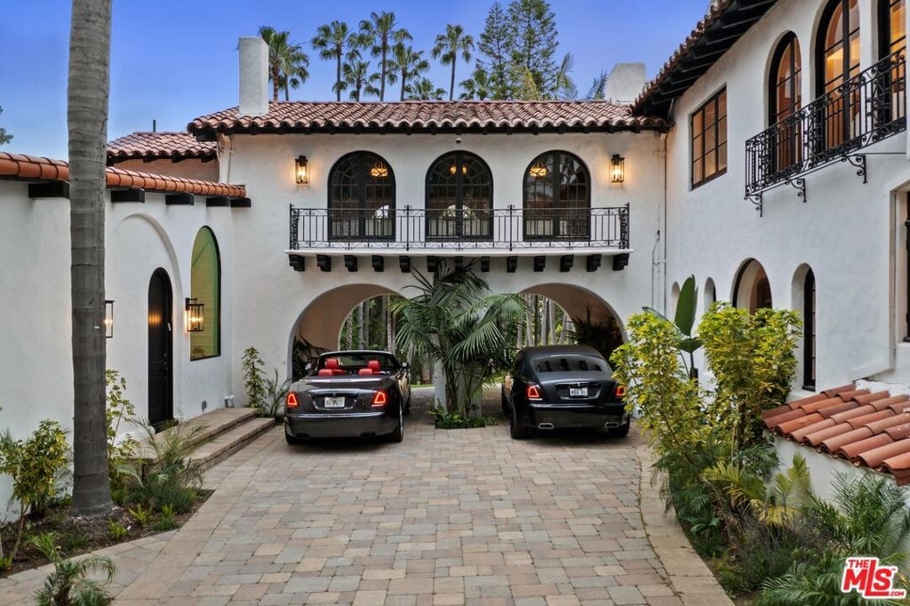 9451 Sunset Boulevard - Photo 19