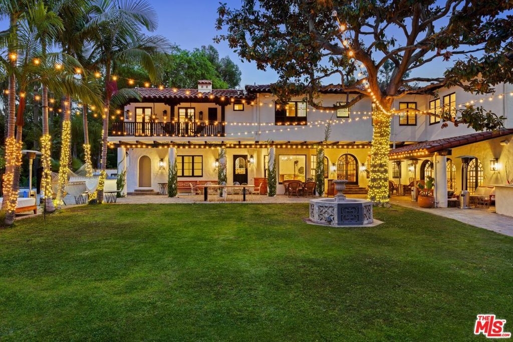 9451 Sunset Boulevard - Photo 32