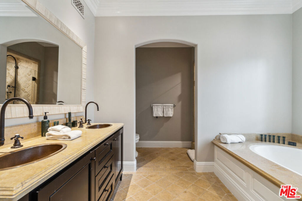 952 N Alpine Drive - Photo 42