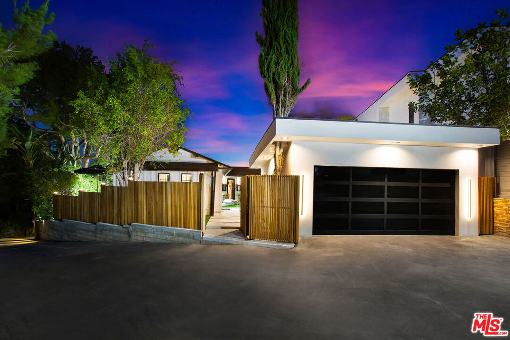 5129 Marmol Drive - Photo 3