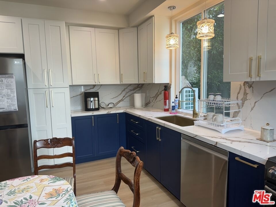 821 Lorraine Boulevard - Photo 11