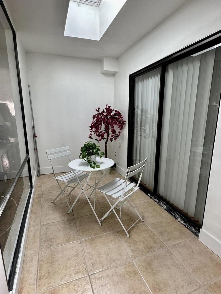 316 S Sierra Madre - Photo 7