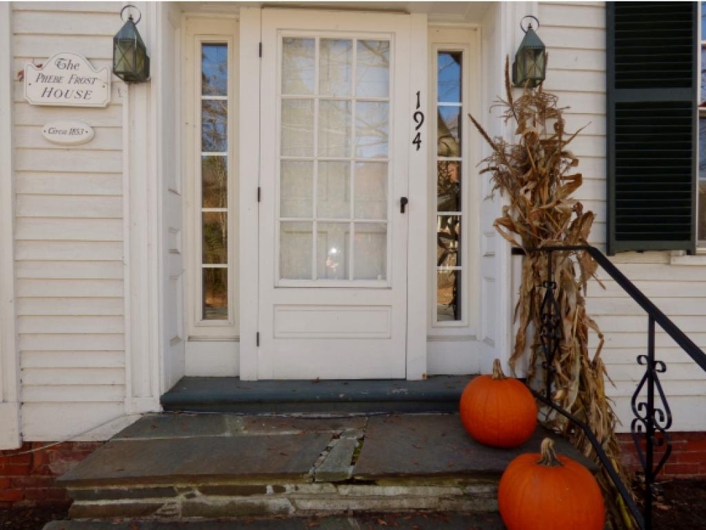 194 Main - Photo 1