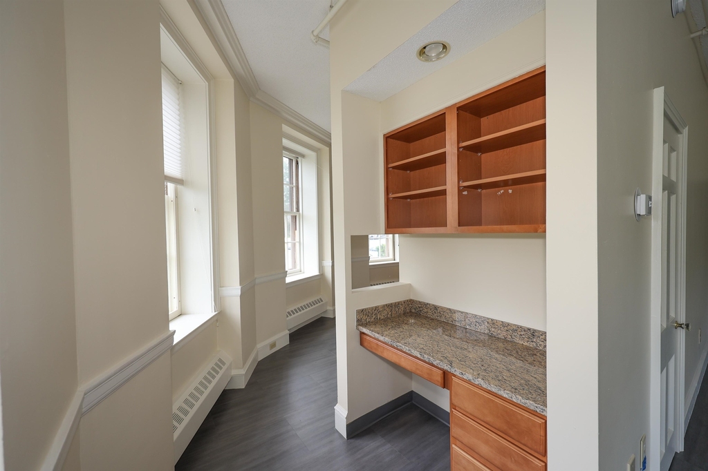 227 Pleasant - Photo 25