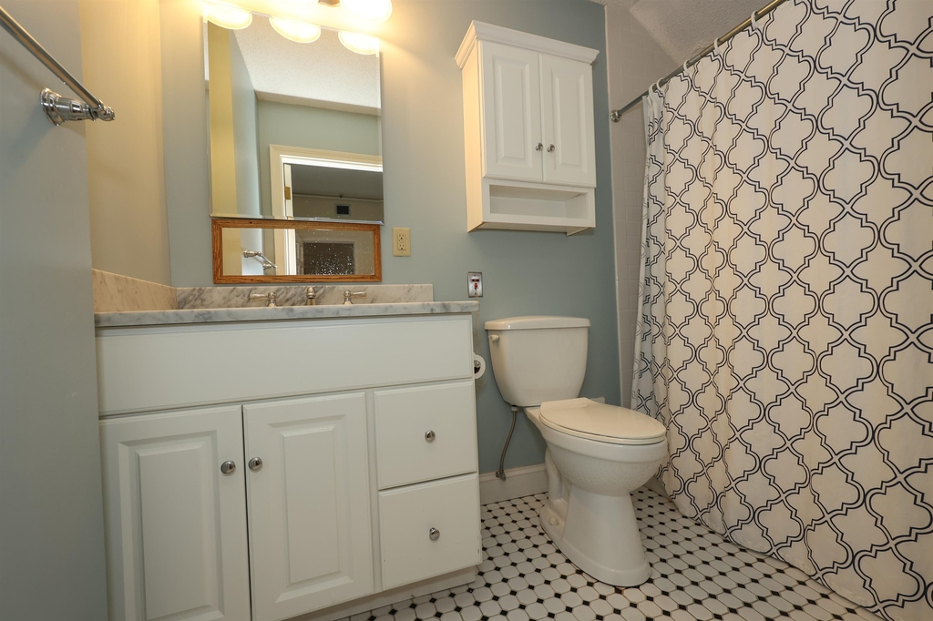227 Pleasant - Photo 28