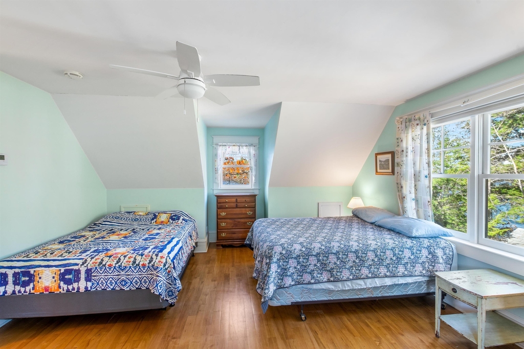 255 Pikes Point - Photo 25