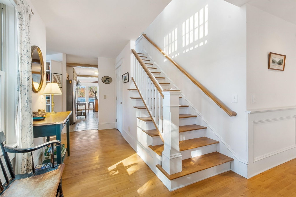 255 Pikes Point - Photo 18