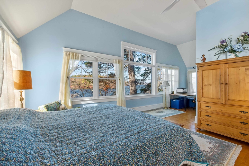 255 Pikes Point - Photo 14