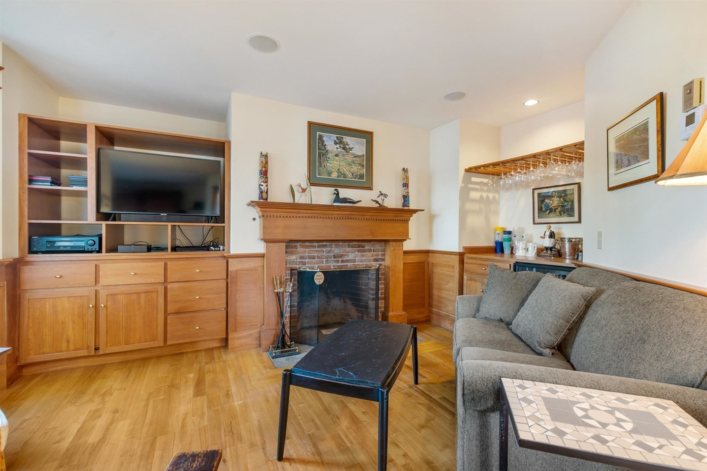 255 Pikes Point - Photo 12